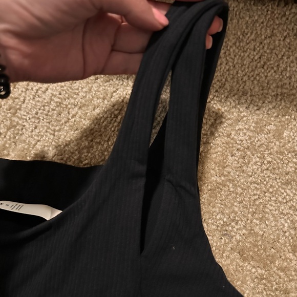 lululemon ribbed July asymmetrical yoga tank top - Picture 4 of 4